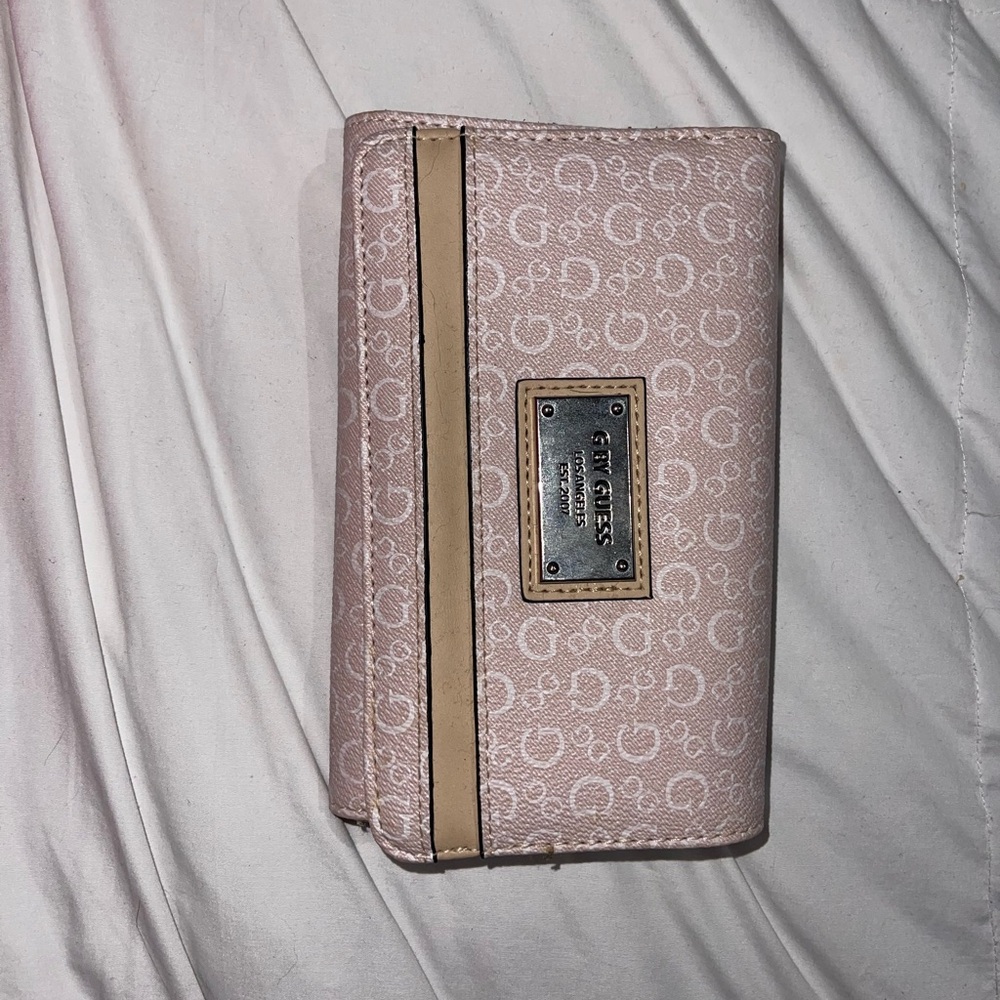 GUESS pink wallet